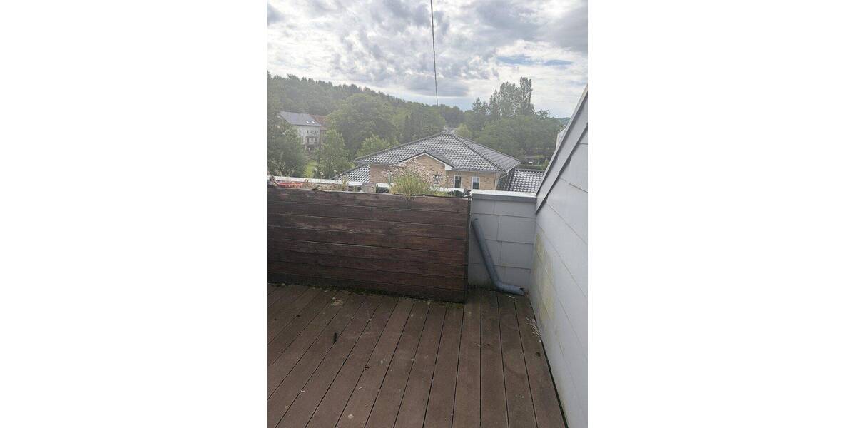 Etagenwohnung Saarbrücken Brebach-Fechingen - 3 Zimmer, 110 m&sup2;, 950&euro; | Angebot:26804260