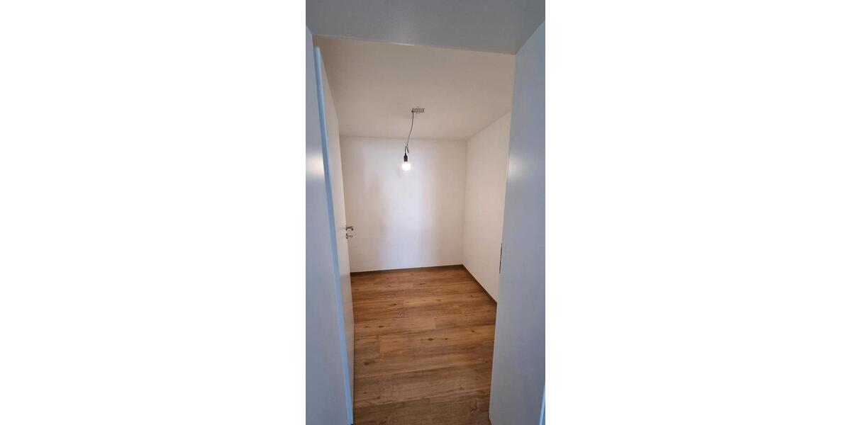 Erdgeschoßwohnung Mühldorf am Inn - 2 Zimmer, 80 m&sup2;, 1.050&euro; | Angebot:25135313