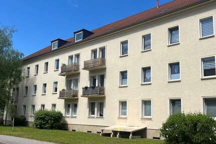 Wohnung Calbe - 4 Zimmer, 81 m&sup2;, 550&euro; | Angebot:26833798