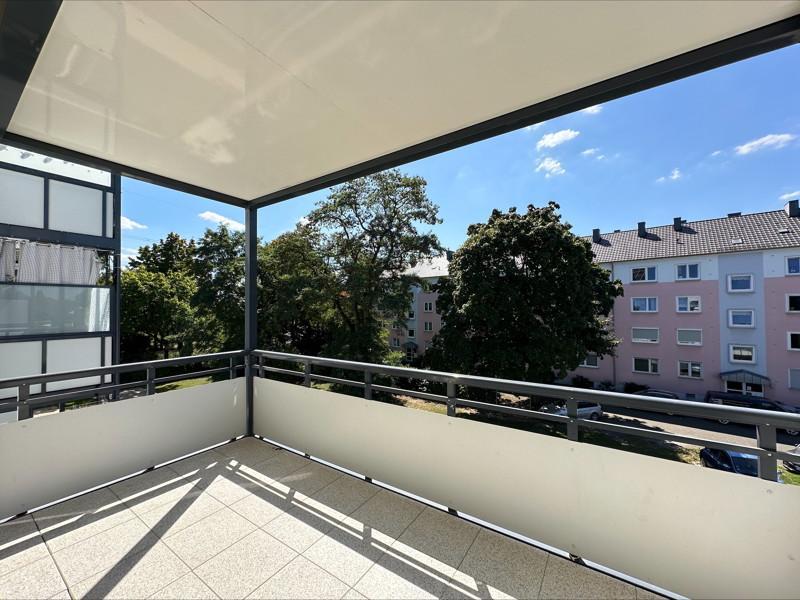 Geräumige 3-Zi.-Wohnung mit Balkon!