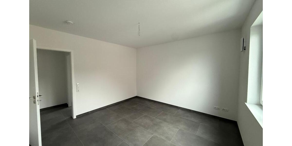 Etagenwohnung Lotte - 2.5 Zimmer, 81 m&sup2;, 1.199&euro; | Angebot:24247074