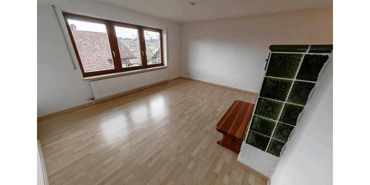 Erdgeschoßwohnung Tiefenbach - 4.5 Zimmer, 100 m&sup2;, 1.100&euro; | Angebot:26014465