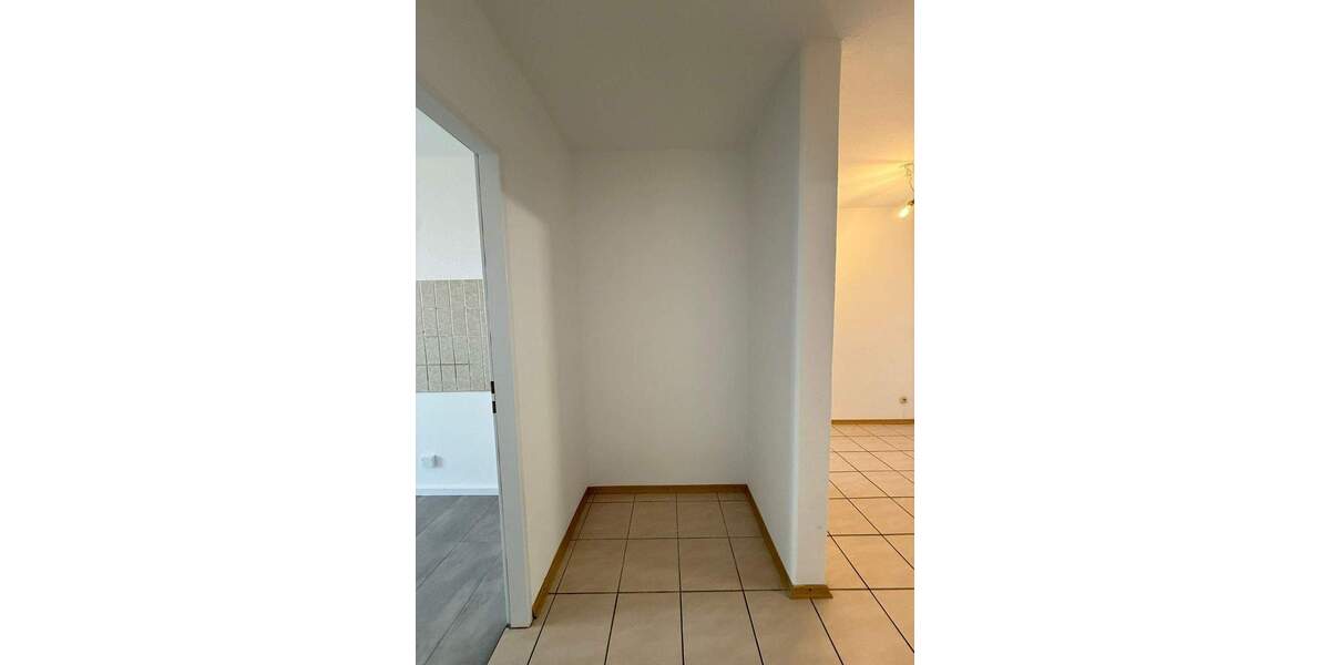Etagenwohnung Rielasingen-Worblingen Rielasingen - 2 Zimmer, 68 m&sup2;, 650&euro; | Angebot:24595899
