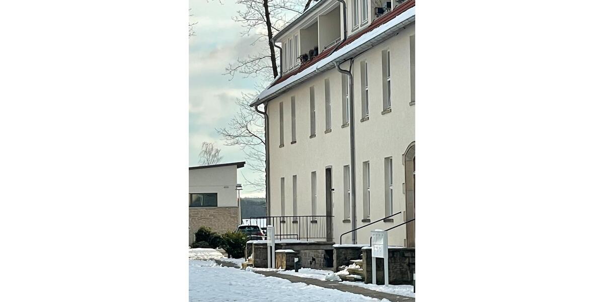 Dachgeschoßwohnung Grasleben - 3 Zimmer, 120 m&sup2;, 1.100&euro; | Angebot:25763856