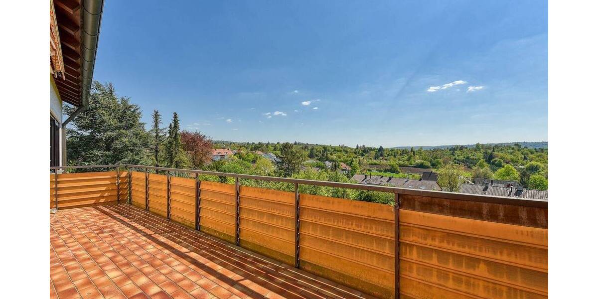 +++ Beste Süd-Hang-Aussichts-Lage - Erdgeschoss- & Untergeschoss-Wohnung - Süd-Balkon, Terrasse & Gemeinschaftsgarten... 4 zimmer