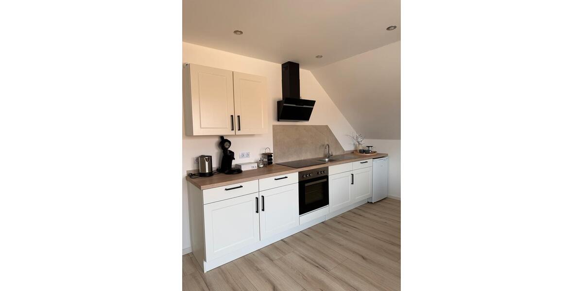 Wohnen auf Zeit Rheinbach - 3 Zimmer, 75 m&sup2;, 119&euro; | Angebot:25617131