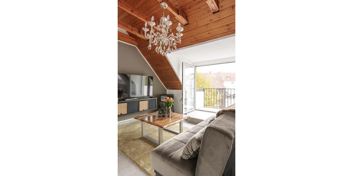 Wohnen auf Zeit Essen Huttrop - 3 Zimmer, 75 m&sup2;, 70&euro; | Angebot:26337025