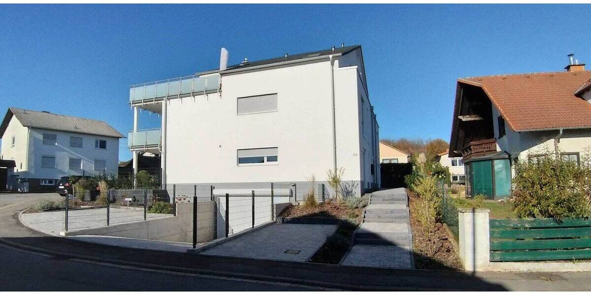 Etagenwohnung Homburg Jägersburg - 3 Zimmer, 98 m&sup2;, 1.250&euro; | Angebot:26809379