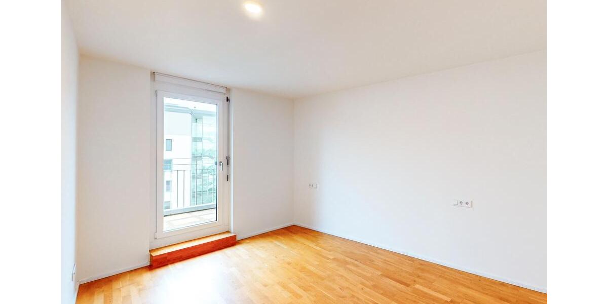 Etagenwohnung Stuttgart - 2 Zimmer, 95 m&sup2;, 1.570&euro; | Angebot:26177018