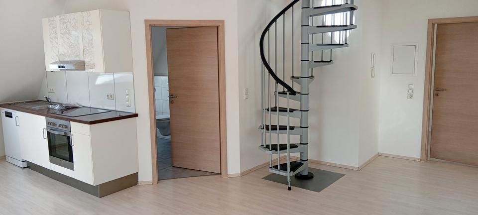 Dachgeschoßwohnung Monheim - 1.5 Zimmer, 51 m&sup2;, 520&euro; | Angebot:26648172