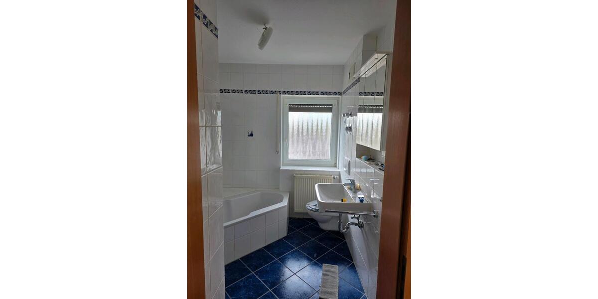 Dachgeschoßwohnung Miltenberg - 3 Zimmer, 62 m&sup2;, 950&euro; | Angebot:26615821