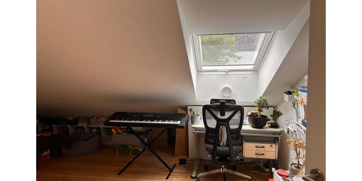 Dachgeschoßwohnung Waldbröl - 2 Zimmer, 70 m&sup2;, 780&euro; | Angebot:26648403