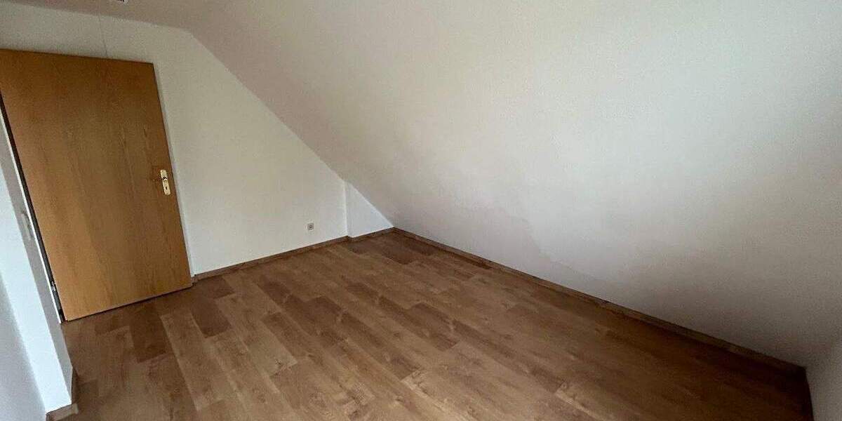 Etagenwohnung Wanzleben-Börde Seehausen - 2 Zimmer, 46 m&sup2;, 266&euro; | Angebot:25695029