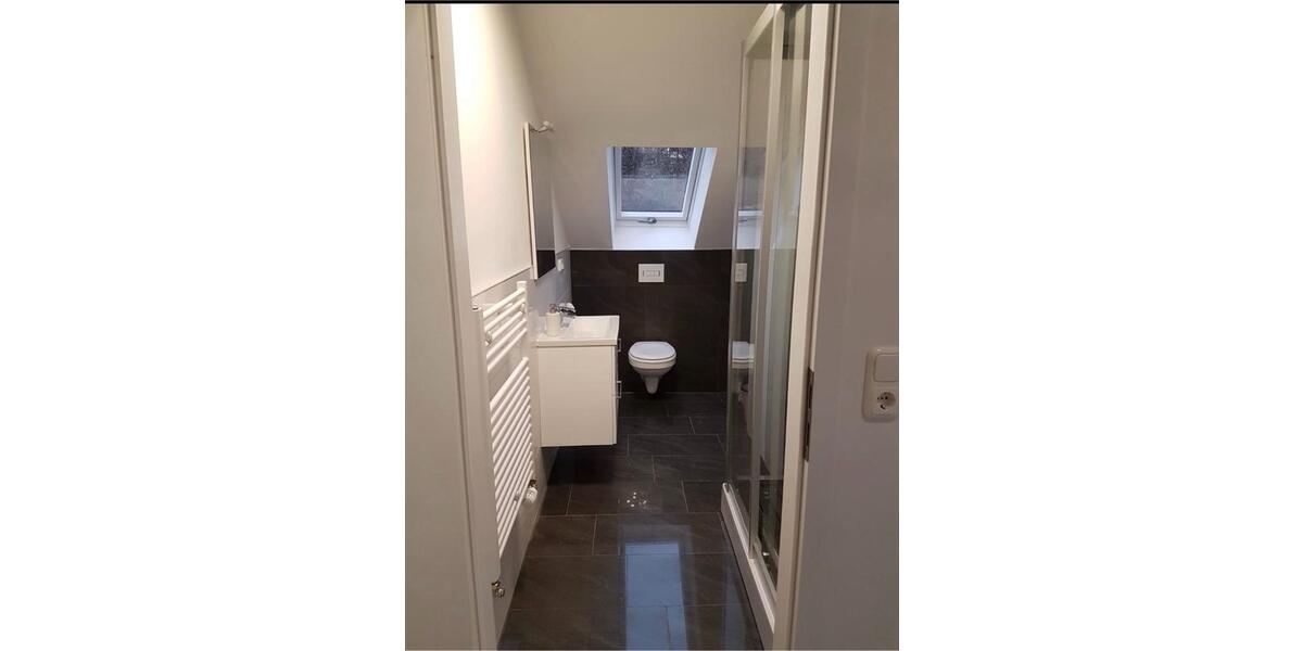 Dachgeschoßwohnung Kassel Philippinenhof-Warteberg - 1 Zimmer, 80 m&sup2;, 1.400&euro; | Angebot:25655264