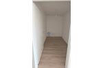 Modern, hell, großzügig: Stilvolles 1-Zimmer-Apartment mit begehbarem Kleiderschrank