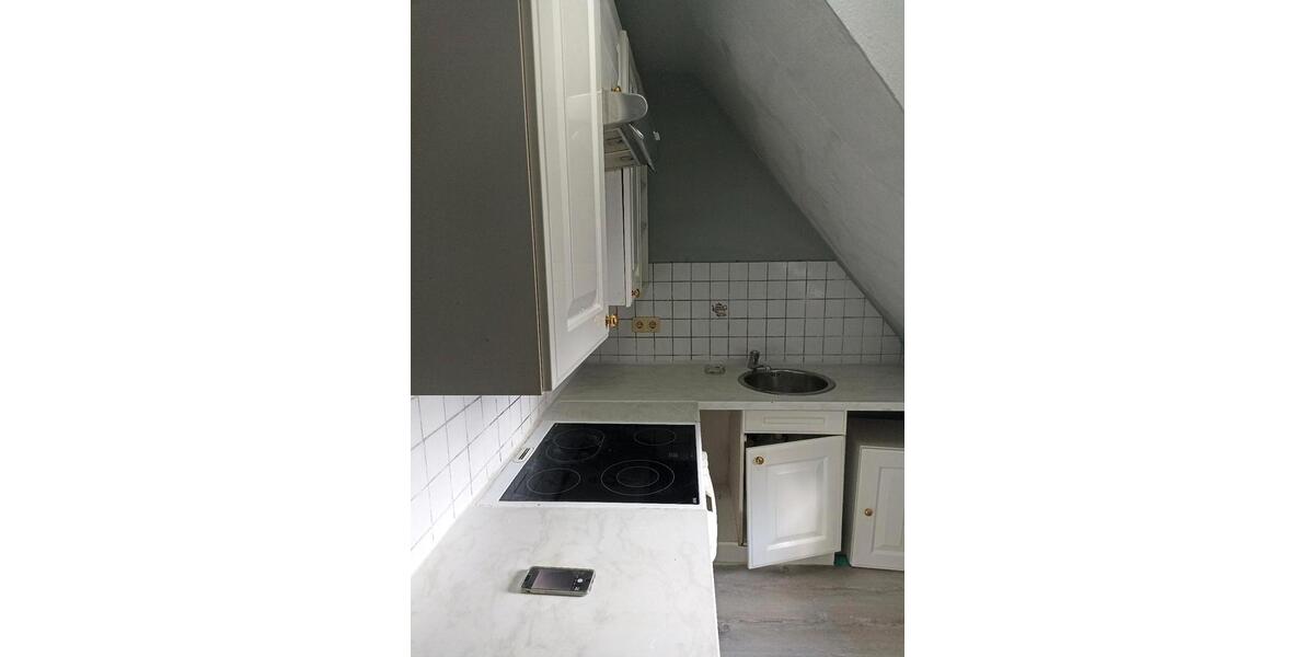 Wohnen auf Zeit Reutlingen Reutlingen (Kernstadt) - 1 Zimmer, 15 m&sup2;, 550&euro; | Angebot:25302100