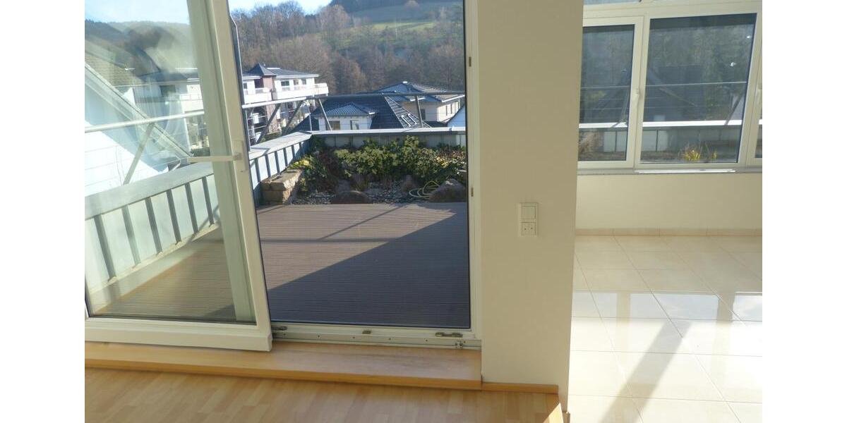 Elegante 2-Zimmer Maisonette-Wohnung mit Galerie und Dachterrasse 2 zimmer