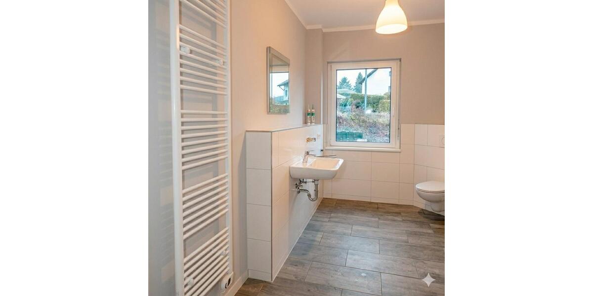 Etagenwohnung Stadtkyll - 4 Zimmer, 85 m&sup2;, 890&euro; | Angebot:26605326
