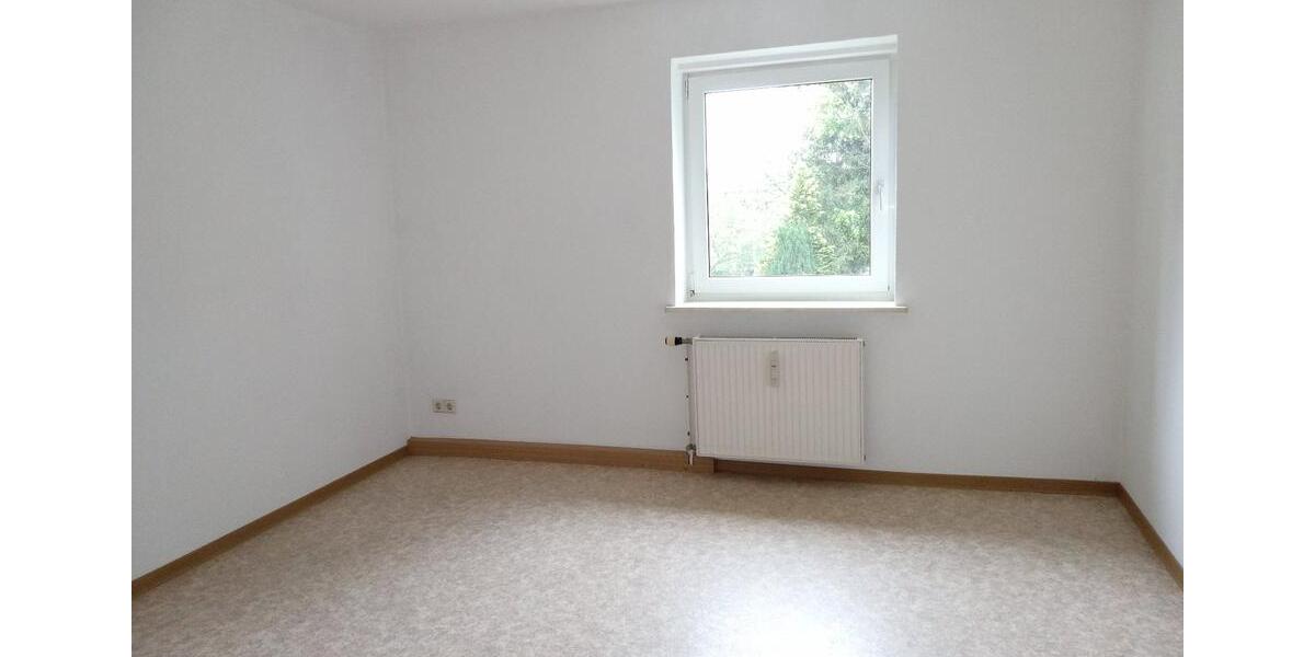 Etagenwohnung Bischofswerda - 3 Zimmer, 59 m&sup2;, 350&euro; | Angebot:26562176