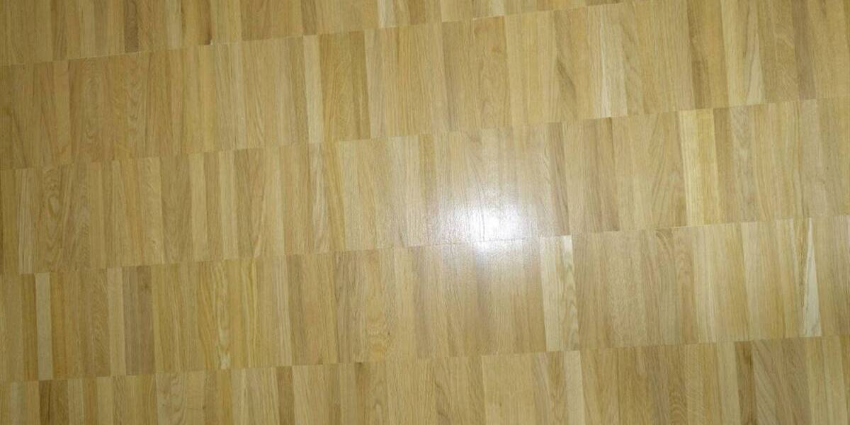 Etagenwohnung Mönchengladbach Stadtmitte - 2 Zimmer, 65 m&sup2;, 867&euro; | Angebot:26161702