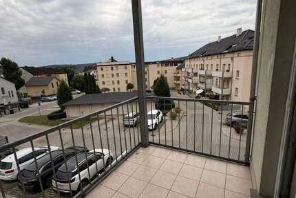 Wohnung Gera - 3 Zimmer, 70 m&sup2;, 420&euro; | Angebot:27286961
