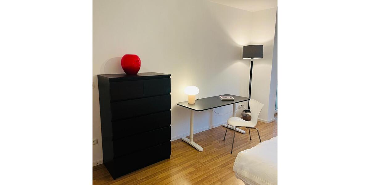 Wohnen auf Zeit München Schwabing-West - 1 Zimmer, 22 m&sup2;, 870&euro; | Angebot:25140211