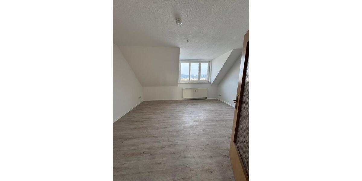 Maisonettenwohnung Sonneberg - 3 Zimmer, 82 m&sup2;, 550&euro; | Angebot:24710993