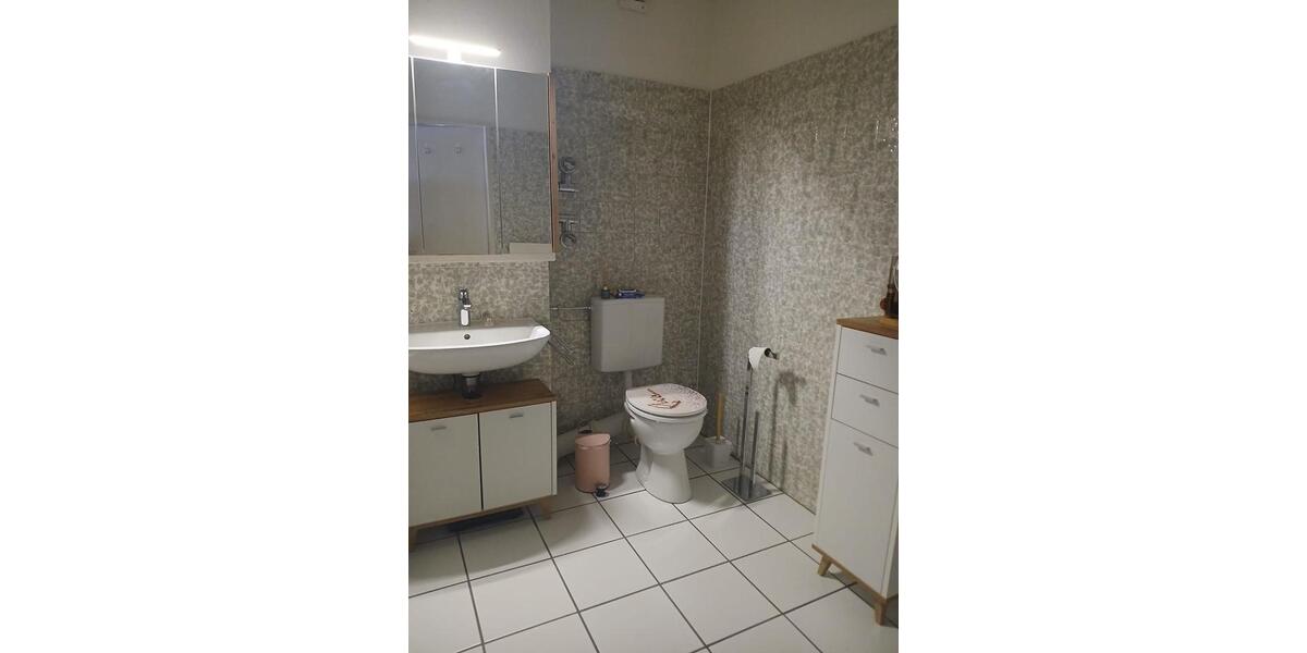 Etagenwohnung Elmshorn - 2 Zimmer, 60 m&sup2;, 720&euro; | Angebot:25944642