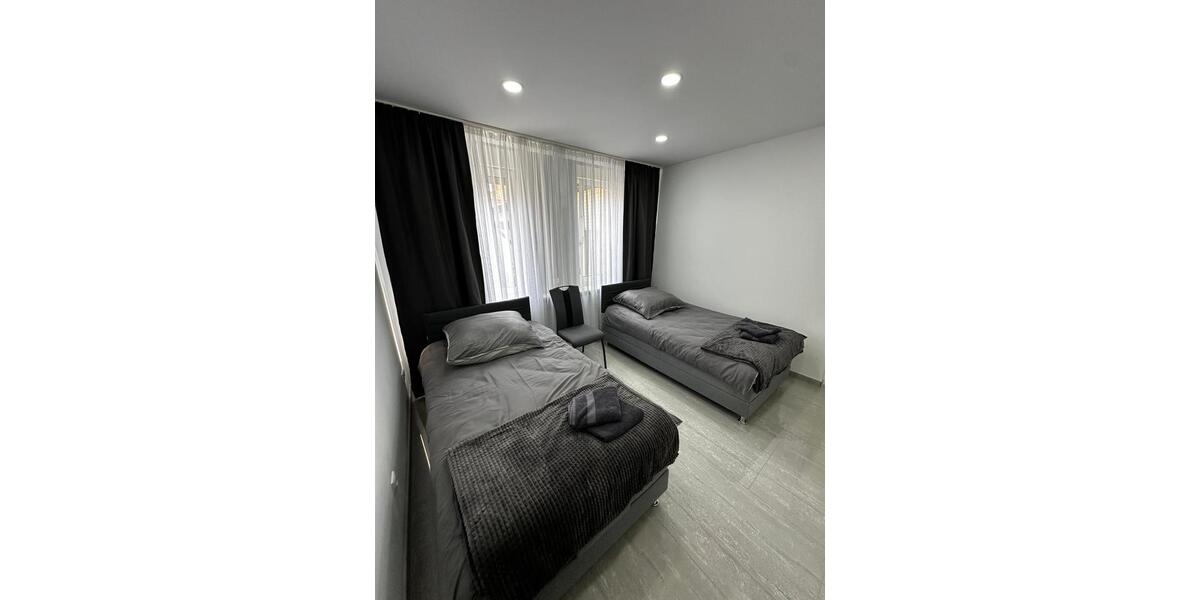 Wohnen auf Zeit Braunschweig Westliches Ringgebiet - 9 Zimmer, 20 m&sup2;, 28&euro; | Angebot:24591013