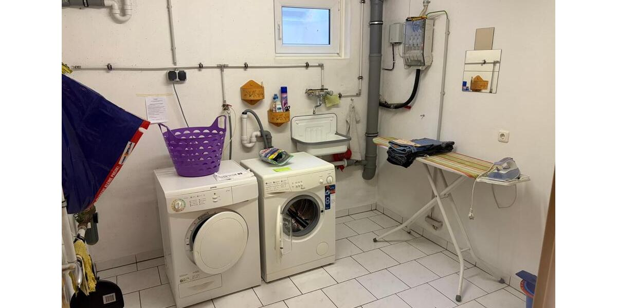 Doppelhaushälfte Geisenfeld - 6 Zimmer, 125 m&sup2;, 1.500&euro; | Angebot:26693812