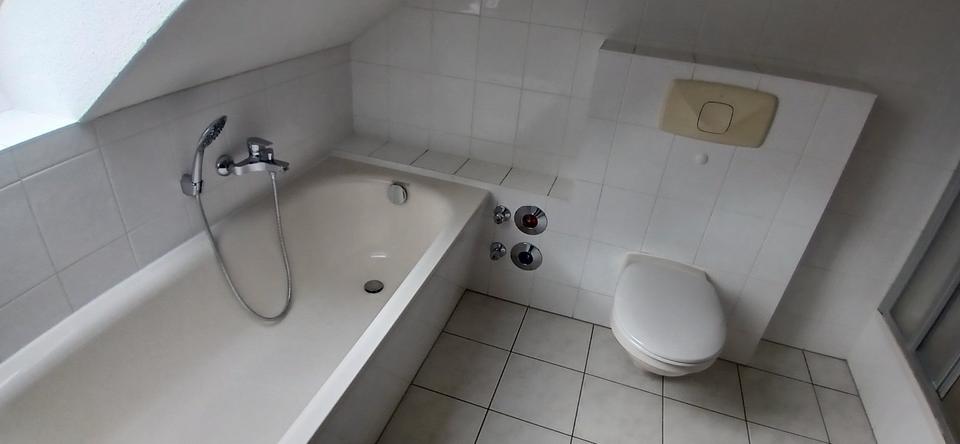 Dachgeschoßwohnung Fürstenwalde (Spree) - 3 Zimmer, 70 m&sup2;, 770&euro; | Angebot:26003511
