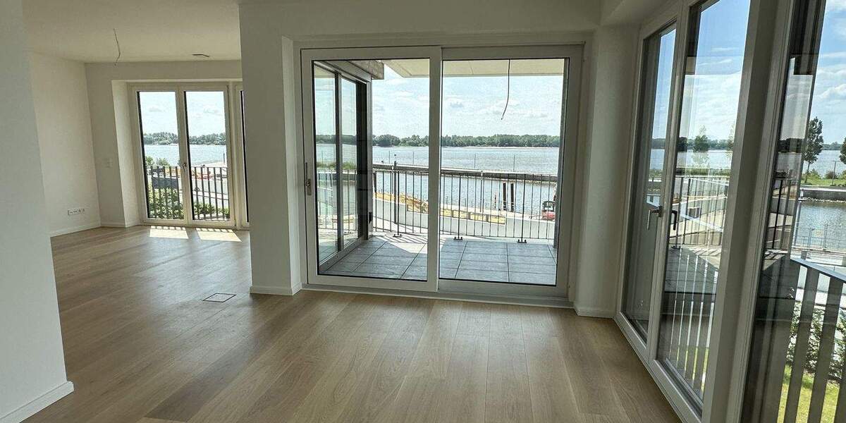 Etagenwohnung Wedel - 4 Zimmer, 139 m&sup2;, 3.225&euro; | Angebot:25660512