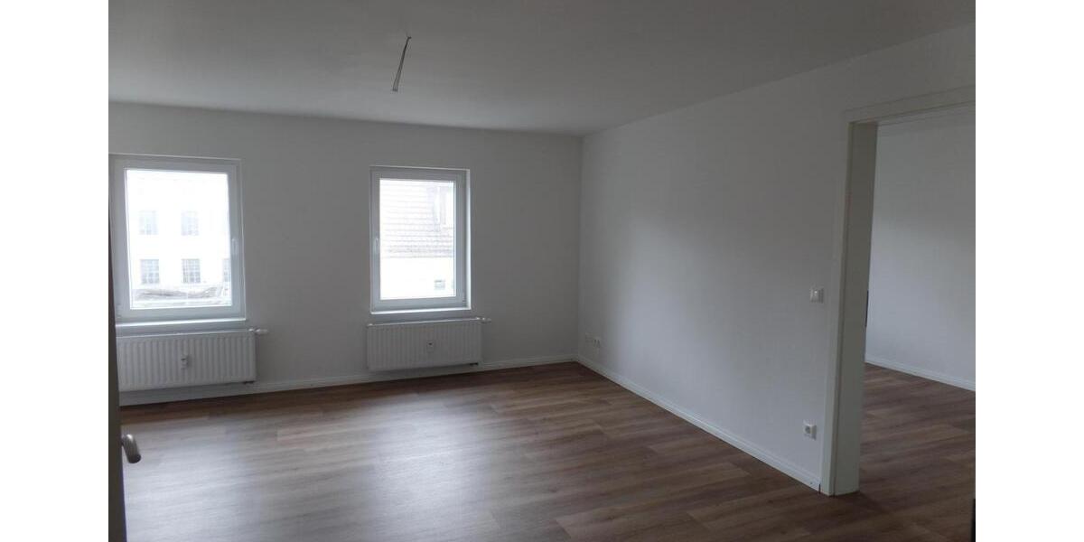 Etagenwohnung Görlitz - 4 Zimmer, 84 m&sup2;, 550&euro; | Angebot:26035925