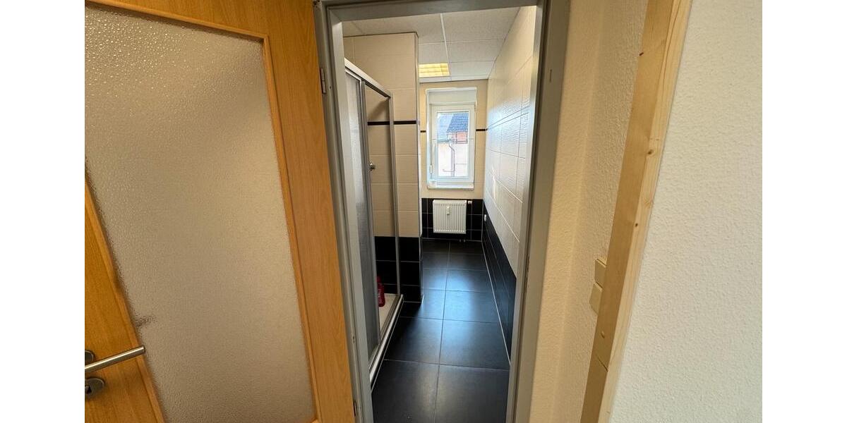 Etagenwohnung Arnstein - 3 Zimmer, 70 m&sup2;, 350&euro; | Angebot:25403587