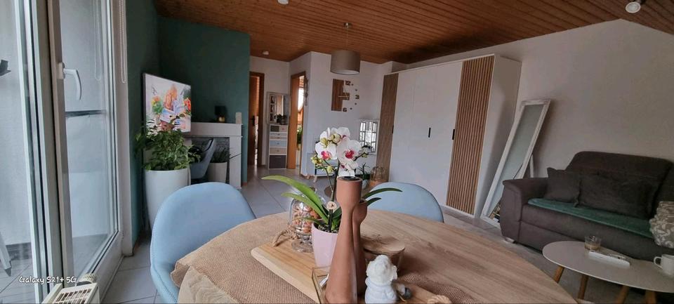 Dachgeschoßwohnung Singen (Hohentwiel) - 1 Zimmer, 34 m&sup2;, 590&euro; | Angebot:25898452