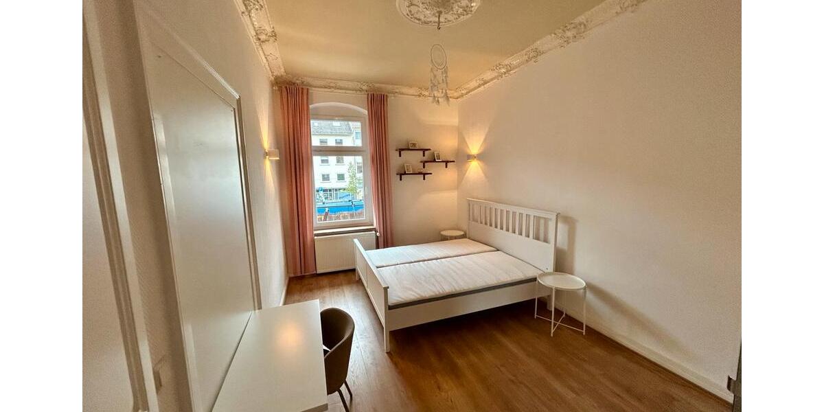 Etagenwohnung Kassel Vorderer Westen - 4 Zimmer, 100 m&sup2;, 1.550&euro; | Angebot:24454688