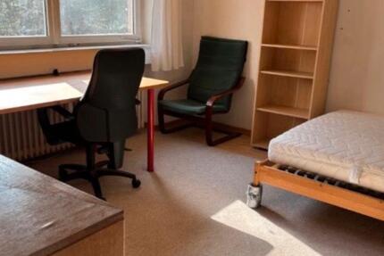 Wohnen auf Zeit Freiburg im Breisgau Ebnet - 20 Zimmer, 12 m&sup2;, 590&euro; | Angebot:26594582