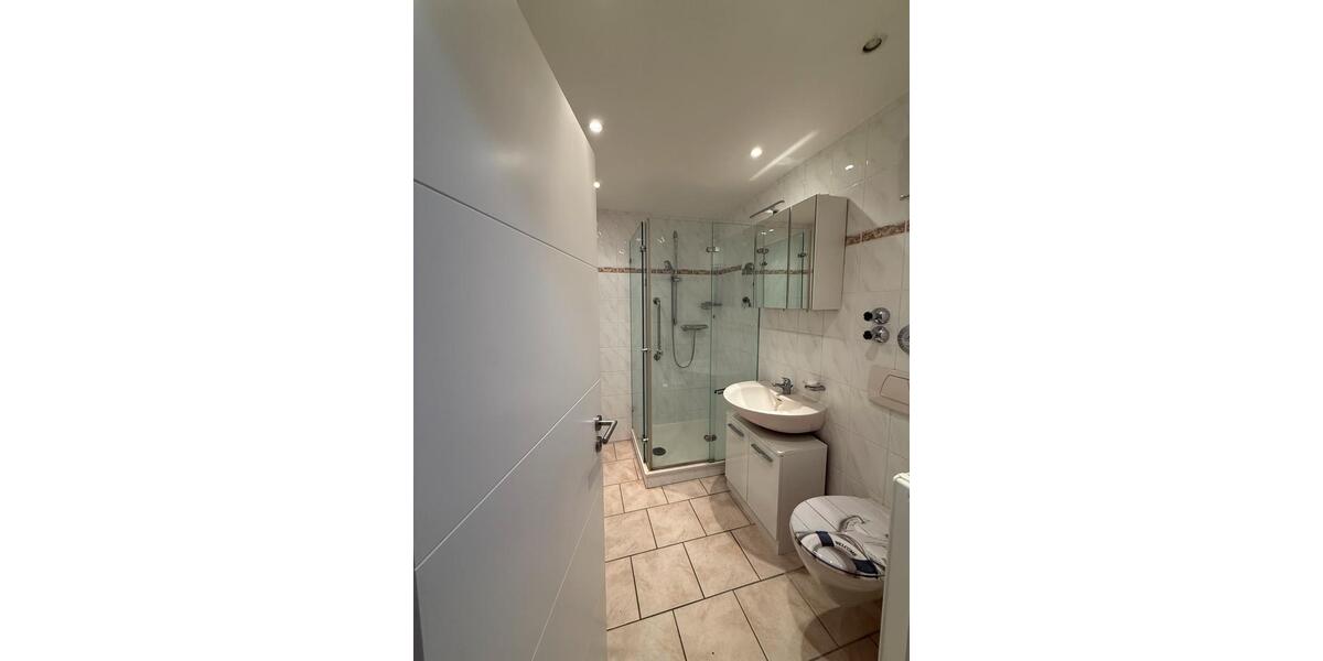 Etagenwohnung Tönisvorst - 3 Zimmer, 80 m&sup2;, 900&euro; | Angebot:24717281