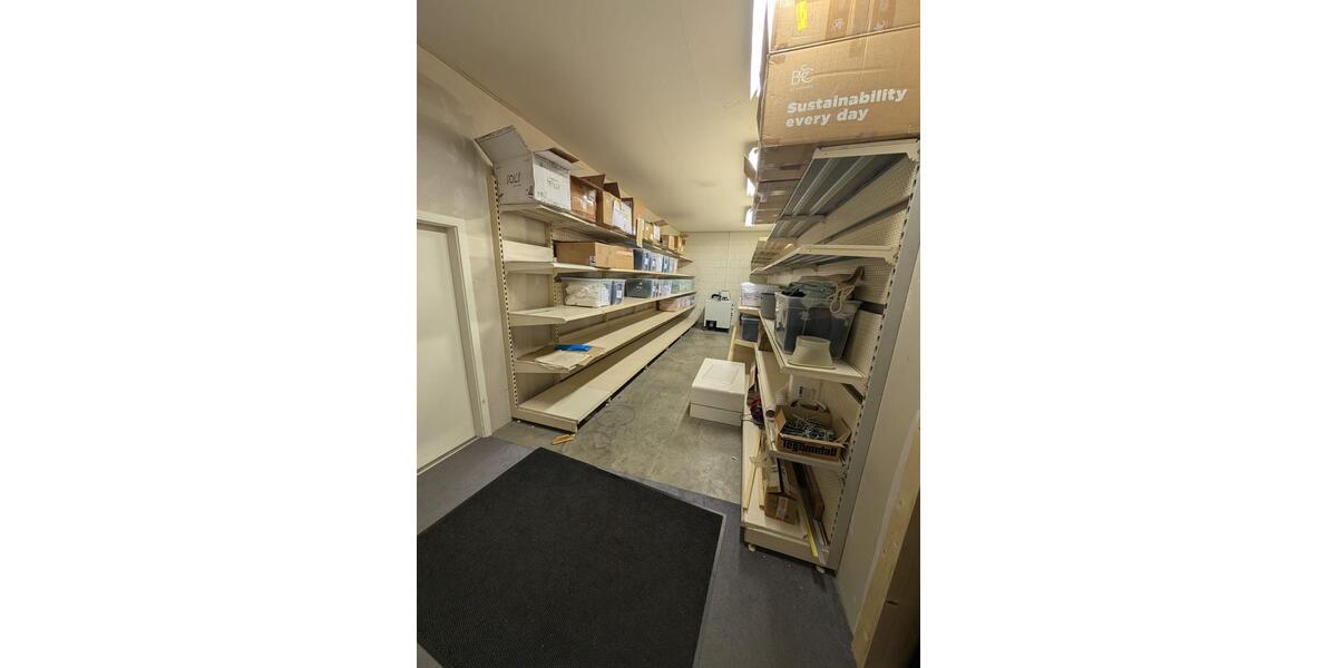 Gewerbeobjekt Hallstadt - 2.200&euro; | Angebot:24622177