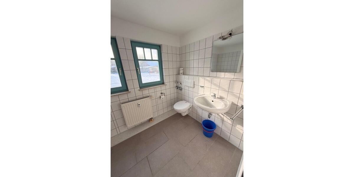 Erdgeschoßwohnung Großenlüder - 2 Zimmer, 50 m&sup2;, 500&euro; | Angebot:25418533