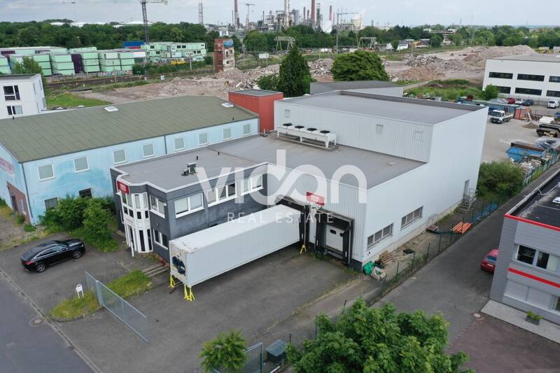 EXCLUSIV | HALLE | KÜHLLAGER | 2 RAMPEN | VIDAN REAL ESTATE zimmer