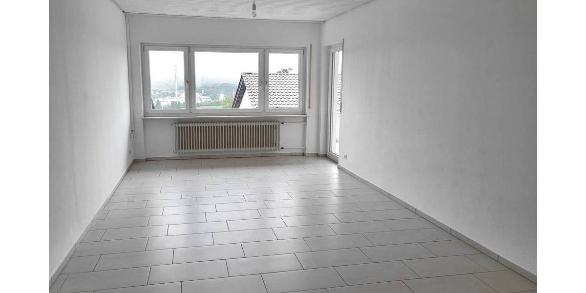 Reihenmittelhaus Neckarwestheim - 4 Zimmer, 130 m&sup2;, 1.300&euro; | Angebot:26817129