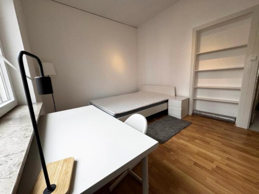 WG Zimmer zu vermieten ab sofort
