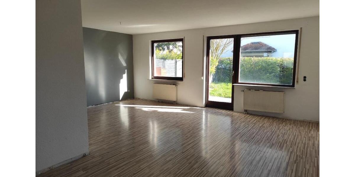 Reihenhaus Vellmar - 4 Zimmer, 120 m&sup2;, 1.250&euro; | Angebot:26657048