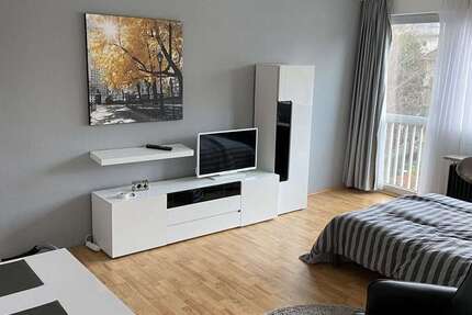 Wohnung zum Mieten in Frankfurt am Main 1.090 € 32 m²