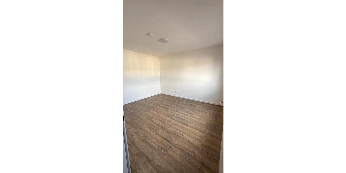 Etagenwohnung Göllheim - 2 Zimmer, 39 m&sup2;, 360&euro; | Angebot:25403496