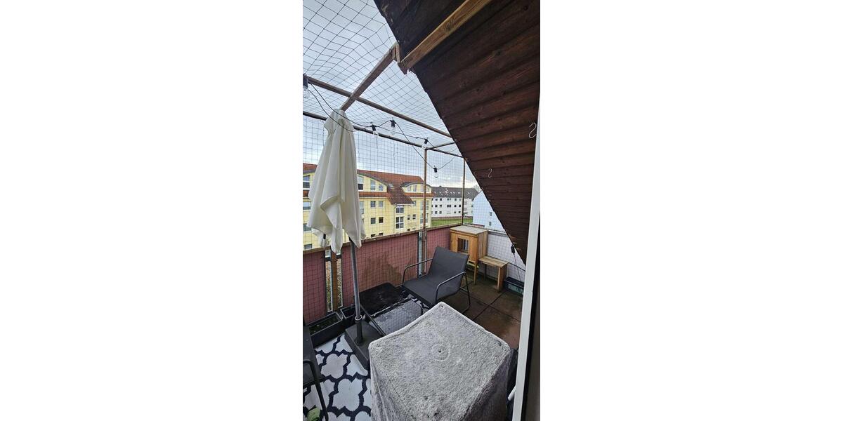 Dachgeschoßwohnung Hameln Kernstadt - 3 Zimmer, 75 m&sup2;, 550&euro; | Angebot:26001568