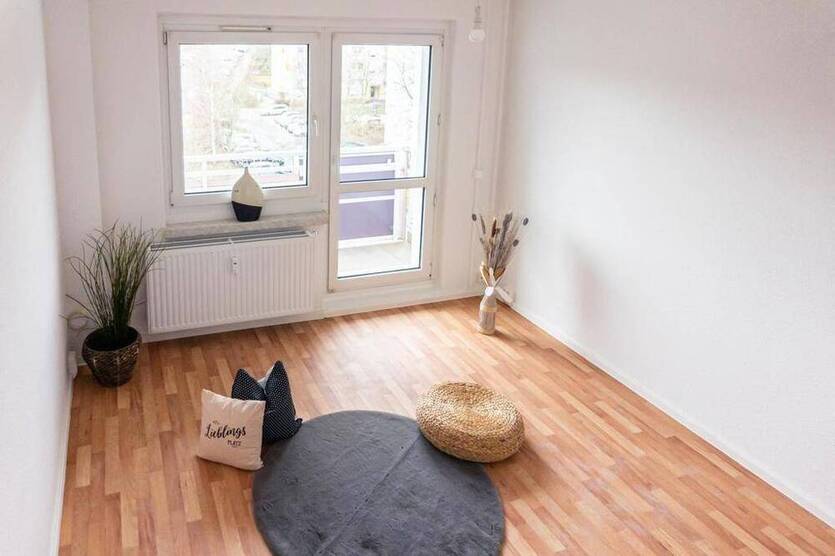 Erdgeschoßwohnung mit Balkon