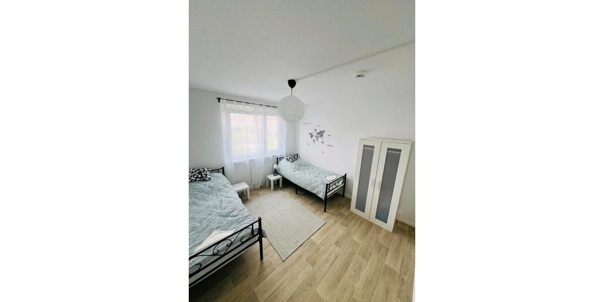 Etagenwohnung Erfurt Gispersleben - 3 Zimmer, 20 m&sup2;, 500&euro; | Angebot:24974036