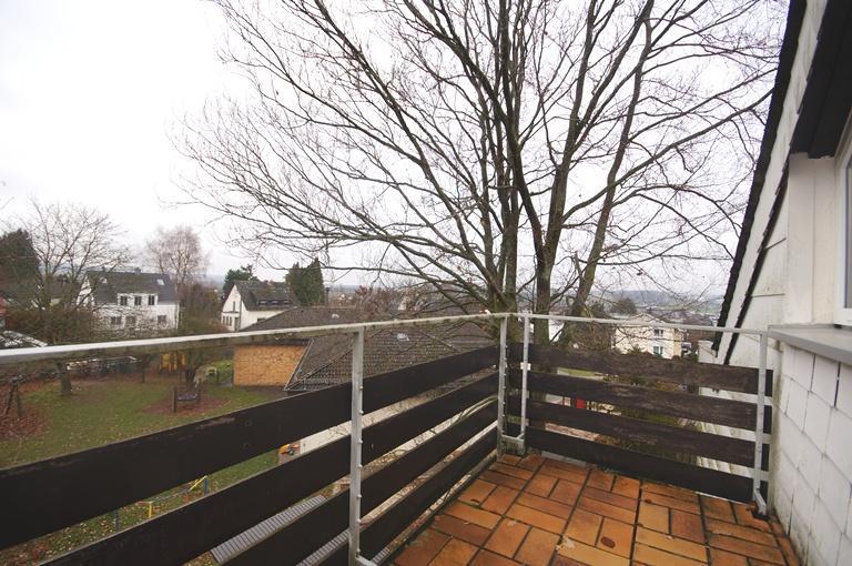 Dachgeschoßwohnung Montabaur - 3 Zimmer, 110 m&sup2;, 850&euro; | Angebot:23718166